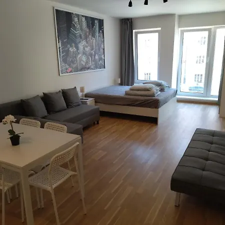 Apartment Brand New Two #34 With Free Secure Parking In The Center