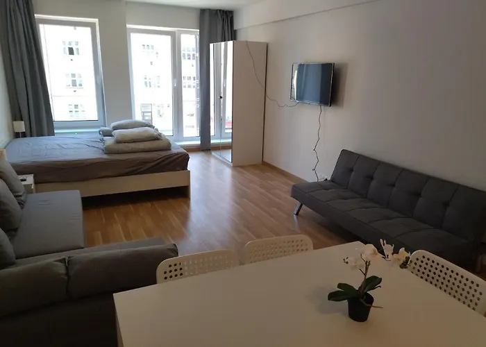 Brand New Two #34 With Free Secure Parking In The Center Lägenhet *